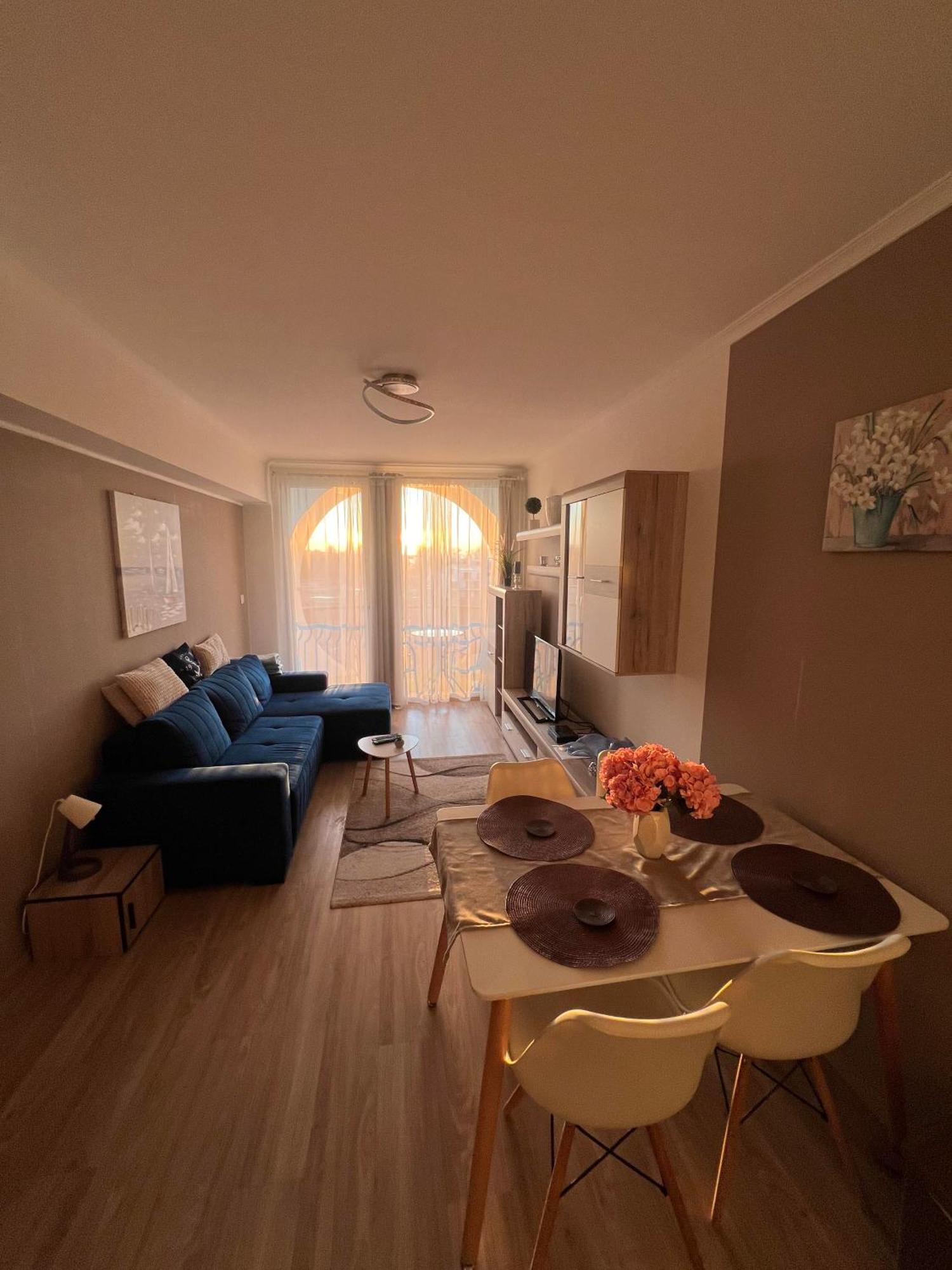 Top Sunset Beach Apartman Siófok Exterior foto